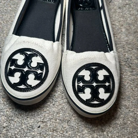 Tory Burch flatsTory Burch flats - Picture 3 of 6